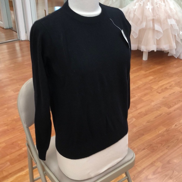 Women’s black cashmere sweater - Picture 4 of 5